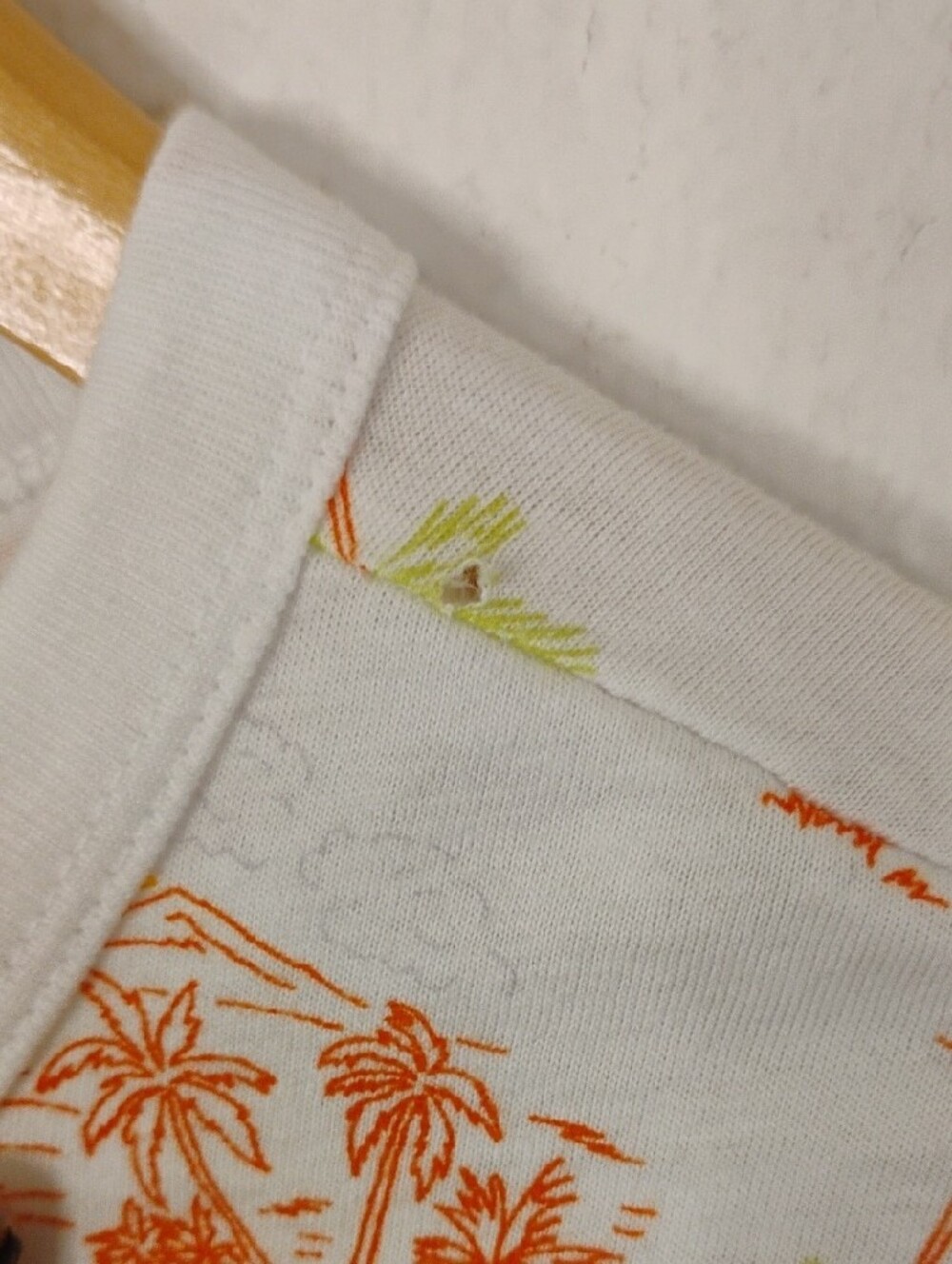 Old Navy White Short-Sleeve Tee with Orange and Light Green Tropical Print - Picture 5 of 6